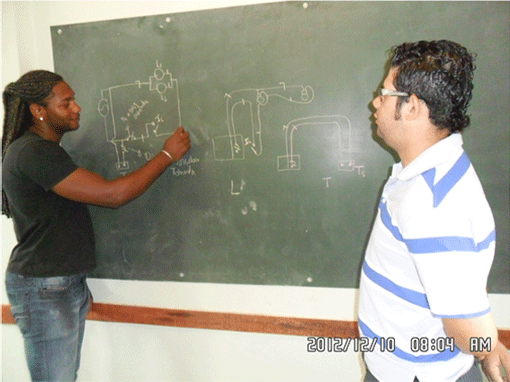 2-cours-d'électricien-moteur-Moniteur-Rodrigo